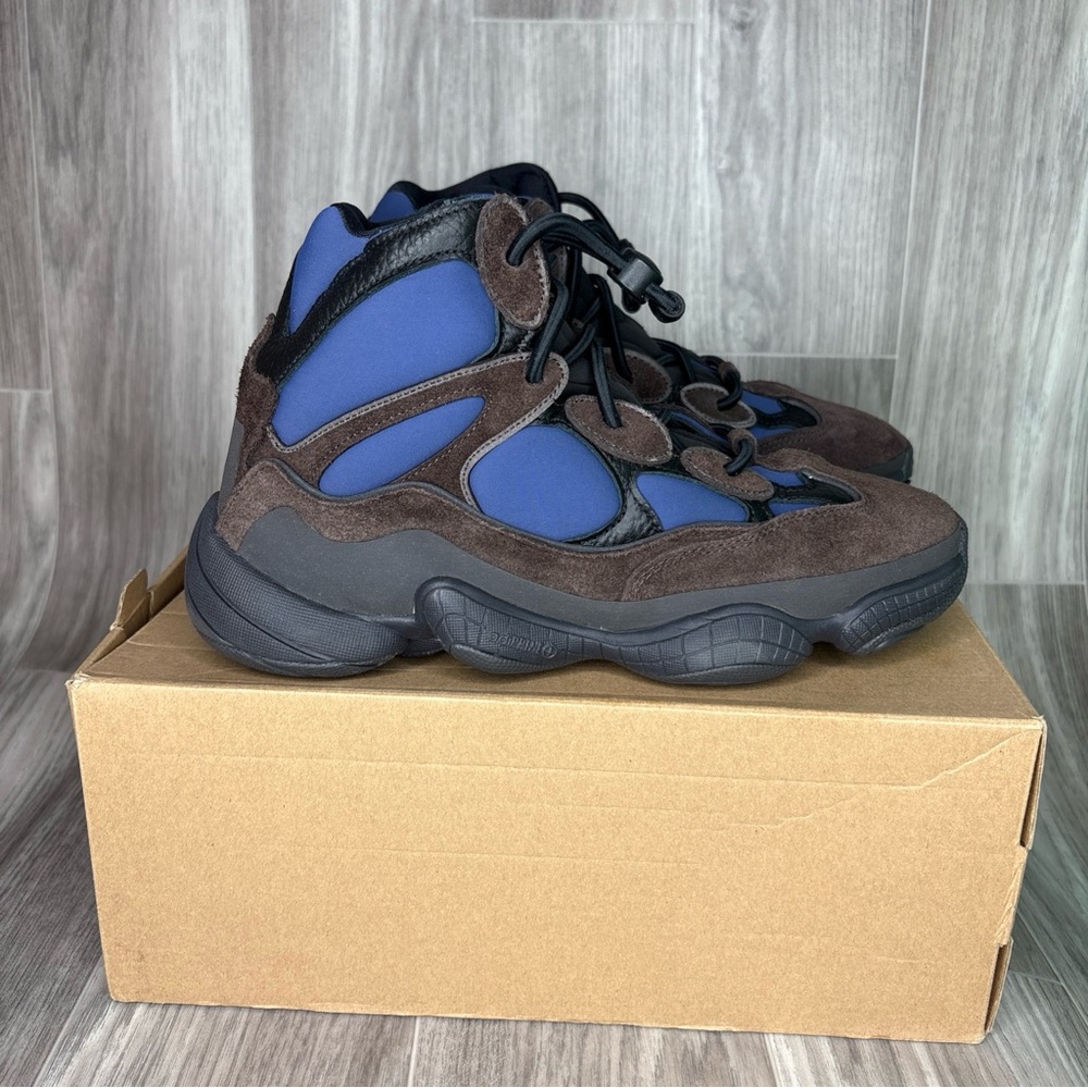 New in box Yeezys!